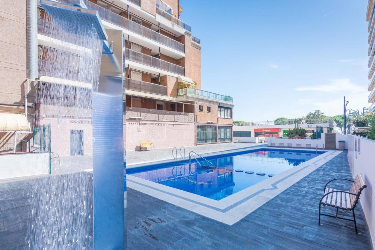 Homeholidaysrentals Brizna Malgrat de Mar Exterior foto